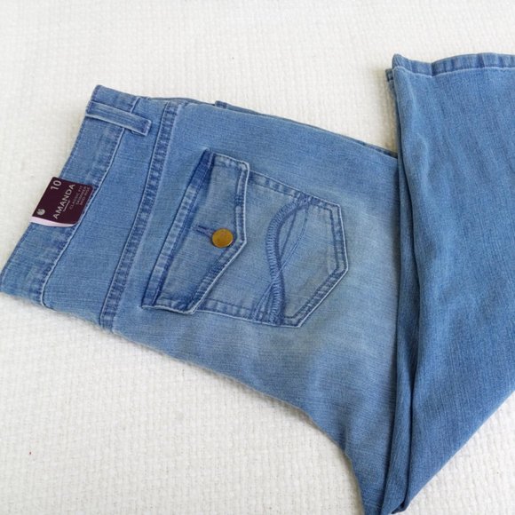 Gloria Vanderbilt Jean Shorts - Picture 2 of 6